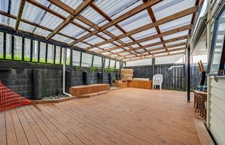 56 Claverdon Drive, Massey