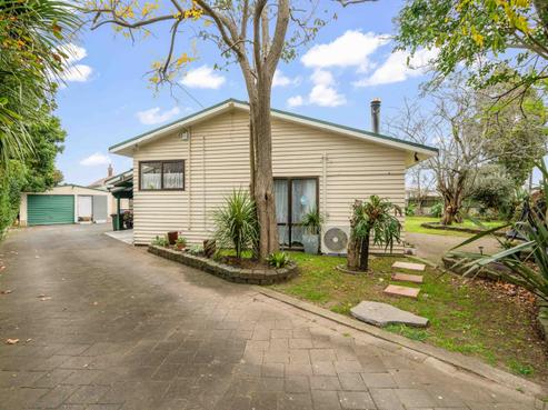 6 Resolute Way, Papakura