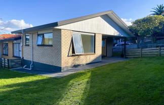 65a Polkinghorne Drive, Manly