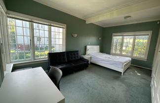 Room 4/27 Pitt Street, North Dunedin
