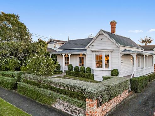 16 Wairakei Street, Greenlane