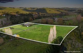 8B Willow Lane, Stillwater