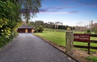 8B Willow Lane, Stillwater
