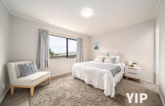 1/23 Bould Street, Johnsonville