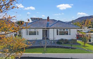 605 Sealey Street, Thames