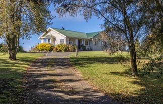 208 Pukeora Scenic Rd, Waipukurau