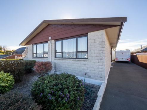 1/305 Wills Street, Ashburton