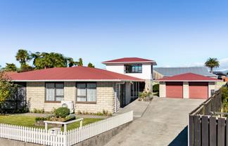 37 Kowhai Street, Inglewood