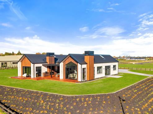 90 Mangahia Lane, Ngahinapouri