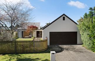 32 Caversham Drive, Rototuna