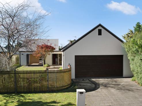 32 Caversham Drive, Rototuna