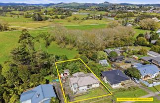 24 Matheson Road, Wellsford