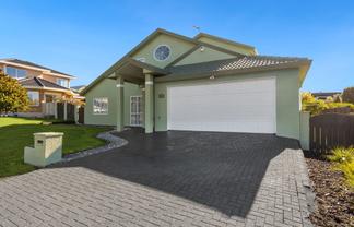 46 Whiting Grove, West Harbour