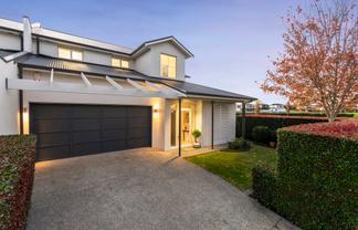 11 Lake Drive, Karaka