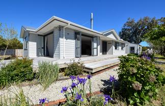 23 Charles Street, Carterton