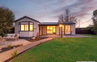 1 Geisha Road, Waikuku