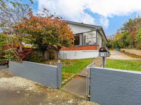 13 Ranfurly Street, West End