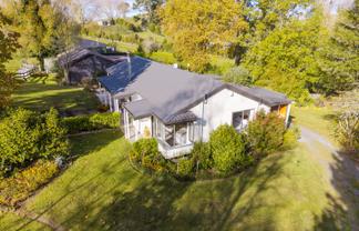 1082 Mapara Road, Kinloch