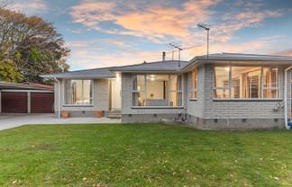 9 Loreto Place, Hornby