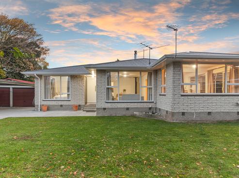 9 Loreto Place, Hornby