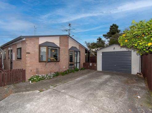 74B Inwoods Road, Parklands