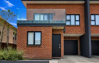 10C Carlos Drive, Flat Bush