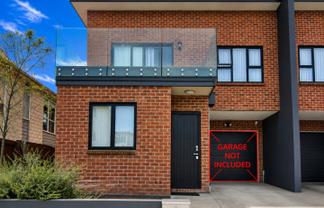 10C Carlos Drive, Flat Bush