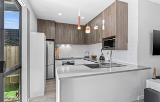 6/36 Gloucester Road, Manurewa