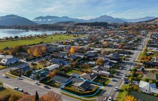 165 Warren Street, Wanaka