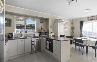 285B Clayton Road, Pukehangi