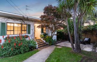 73 Speight Road, St Heliers