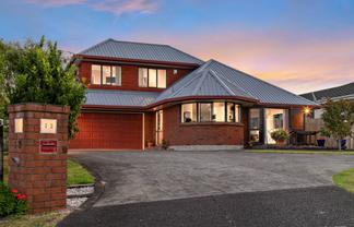 12 Emsworth Court, Pukekohe