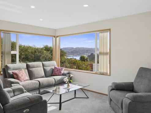 9A Glenfinnan Place, Andersons Bay