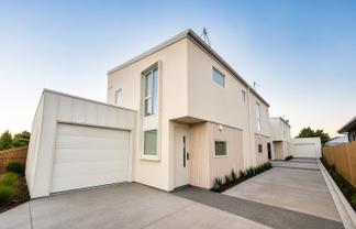 2/36 Evesham Crescent, Spreydon