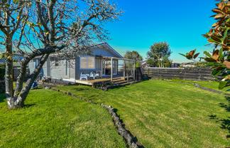 5 Grimshaw Place, Henderson