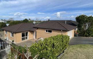 35 Chesterfield Way, Orewa
