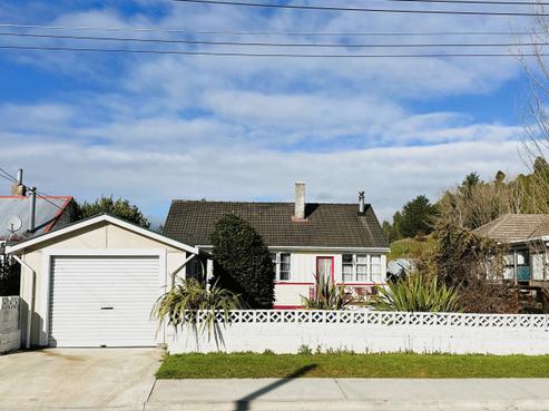 18 Takahe Street, Taihape and Surrounds
