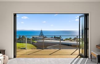 68 Stratford Drive, Cable Bay