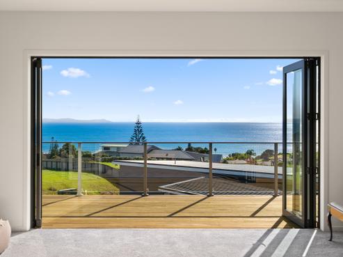 68 Stratford Drive, Cable Bay