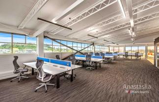 High-Stud Office. New Fitout. New North Road