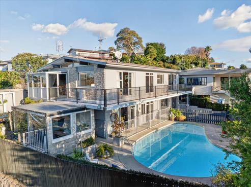 56 Anne Road, Bellevue