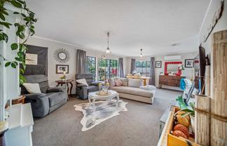 30 Lorelei Place, Opaheke