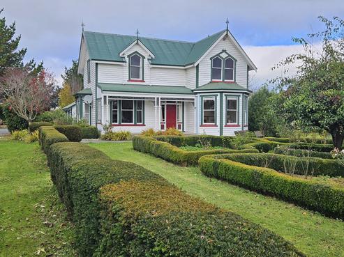 74 Riverbank Road, Balclutha