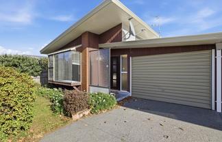 2/31 Waimairi Road, Upper Riccarton