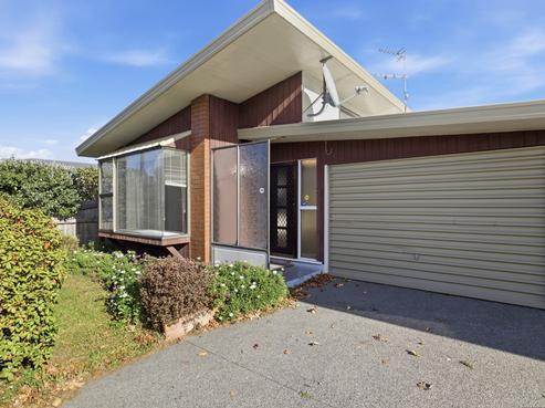 2/31 Waimairi Road, Upper Riccarton
