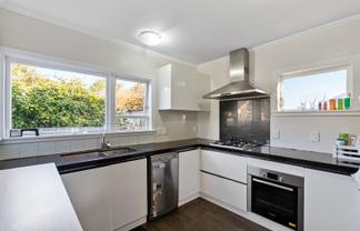 950 High Street, Avalon