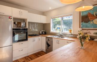 45 Tahatai Road, Oneroa
