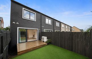 28/137 Hall Avenue, Favona