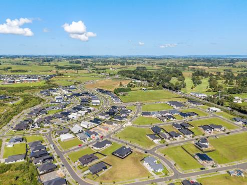 2 Arohanui Road, Karaka