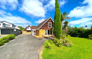 6 Marie Avenue, Red Beach